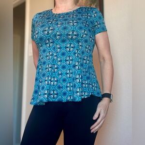 XS peplum pattern top